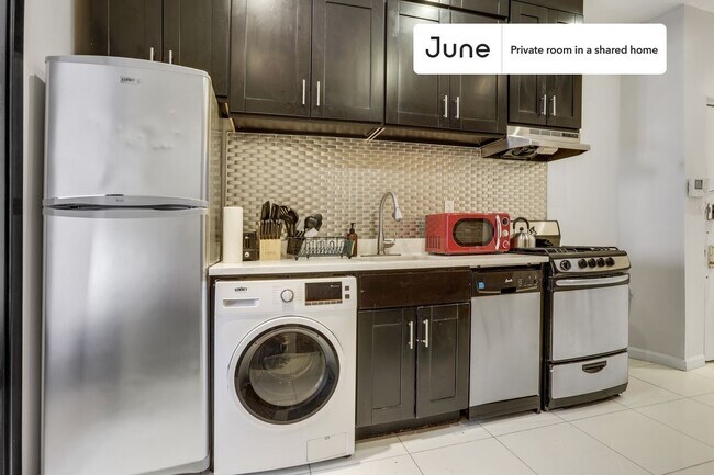 Photo - Room in Shared 4 bed/2 bath home Unit D