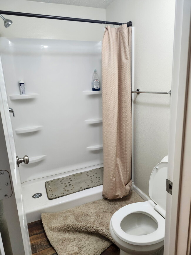 Photo - 525 Hobby Horse Rd