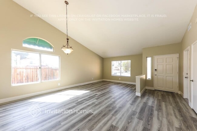 Photo - 39272 Vía Lar