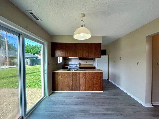 Photo - 509 Chownings Dr