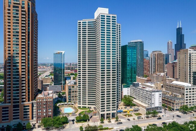 Photo - 1130 S Michigan Ave Casa