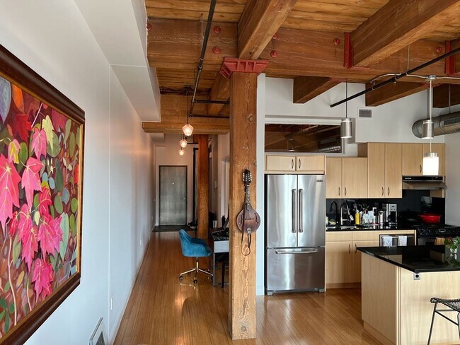 Photo - 9 W Broadway Unit 509