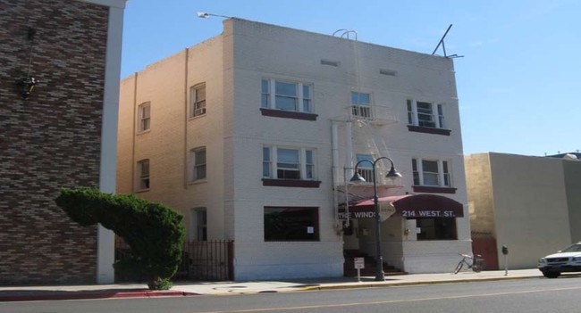 Photo - The Windsor Apartments