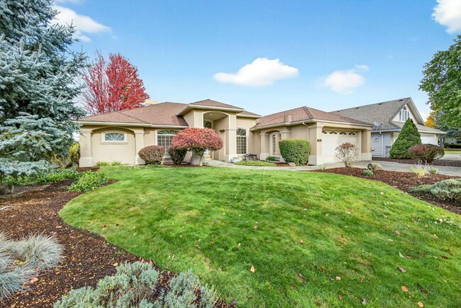 Photo - 460 Robert Trent Jones Blvd