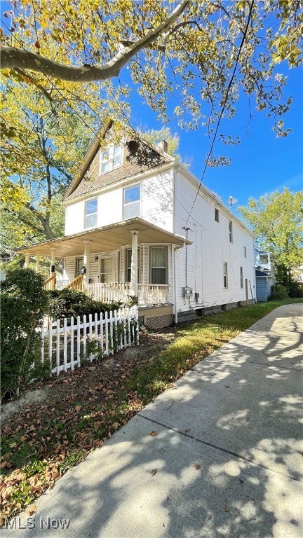 Photo - 4322 Bush Ave