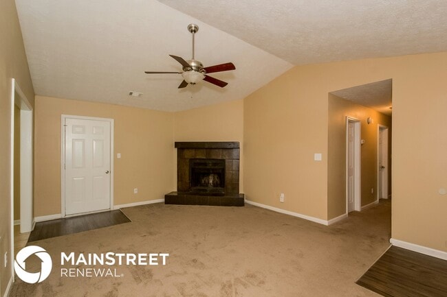 Photo - 7685 Mountain Creek Way