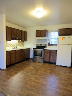 Unit 3 Kitchen - 300 Ashland St Unit 3