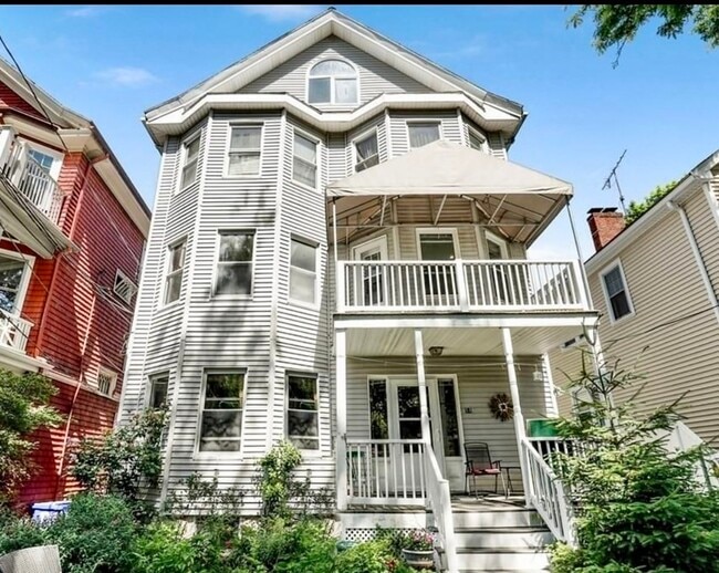 Building Photo - 57 Ackers Ave Unit 2