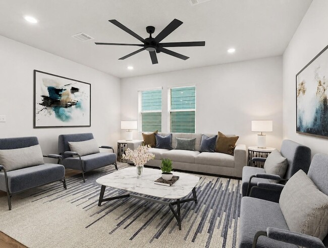 Photo - 101 Elm Br Trl