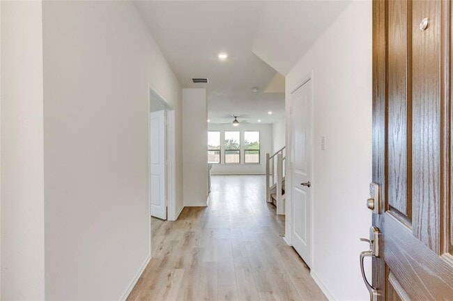 Photo - 1717 River Plateau Dr