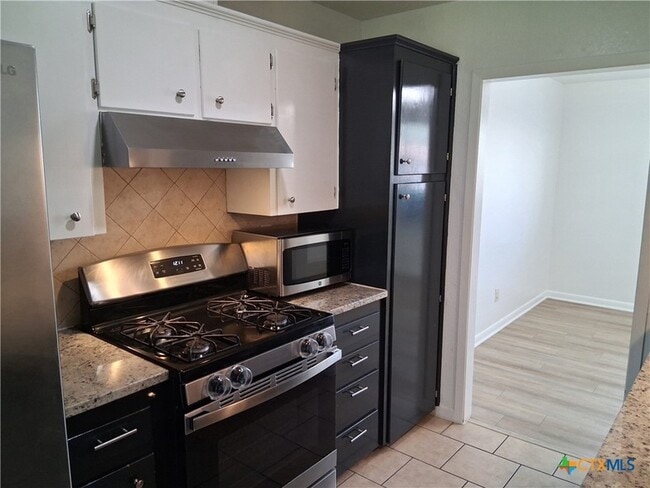 Photo - 418 Cottonwood Dr