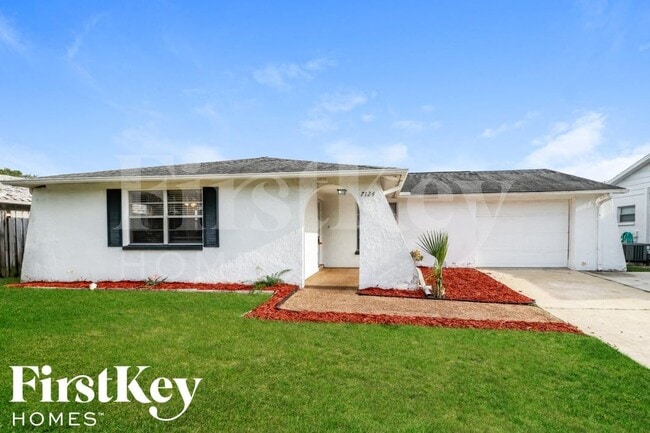 Building Photo - 7124 Cay Dr
