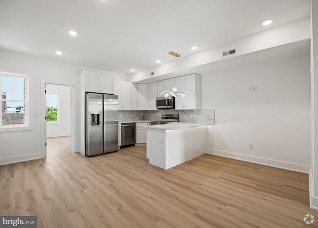 Building Photo - 2204 N 2nd St Rental