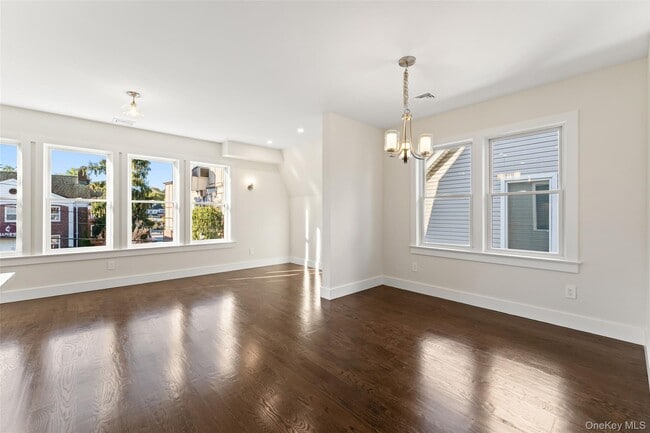 Photo - 15 Lincoln Ave Unidad 2