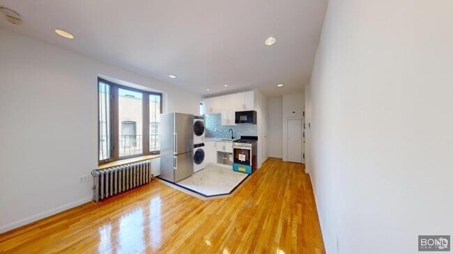 Building Photo - 2 bedroom in Manhattan NY 10003 Unit 8 Rental