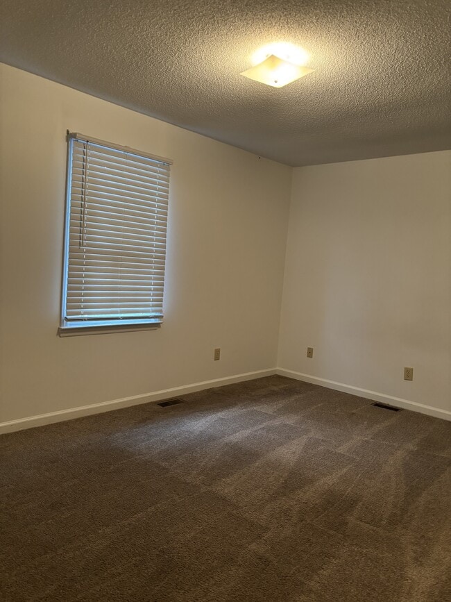 Photo - 209 S Lincoln St