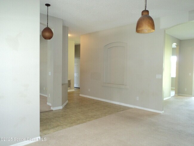 Photo - 1150 Cogan Dr