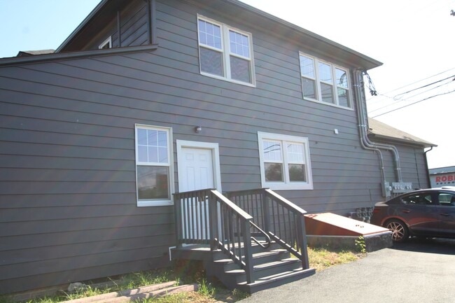 Photo - 549 Albany Ave Unit 549-1 Albany Ave
