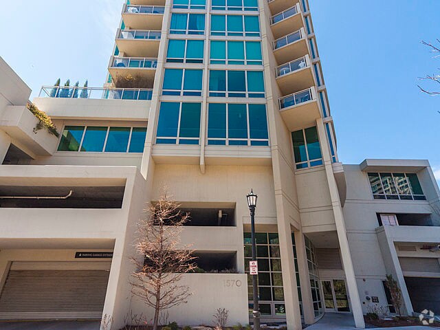 Building Photo - 1570 Elmwood Ave Unit 808 Rental