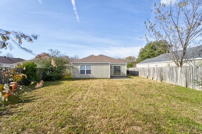 Photo - 324 Grant Springs Dr