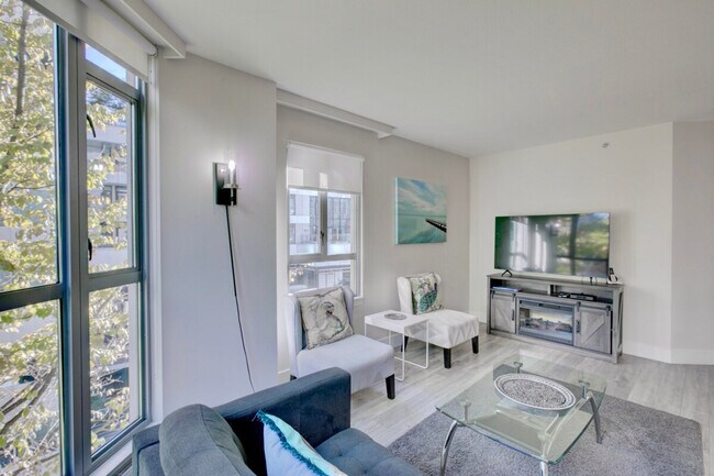 Photo - 851 Homer St Unit ID1345515P