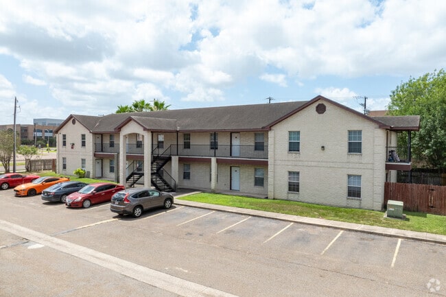 Main Entrance - Rock Ridge