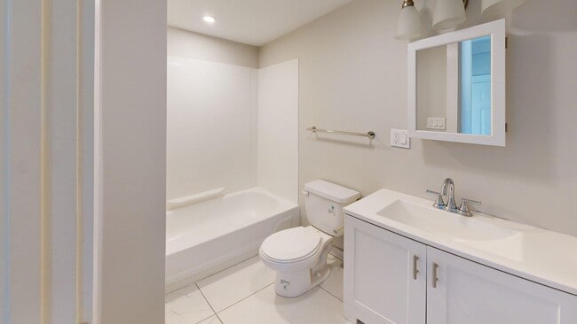 Photo - 44 Morris St Unit 2