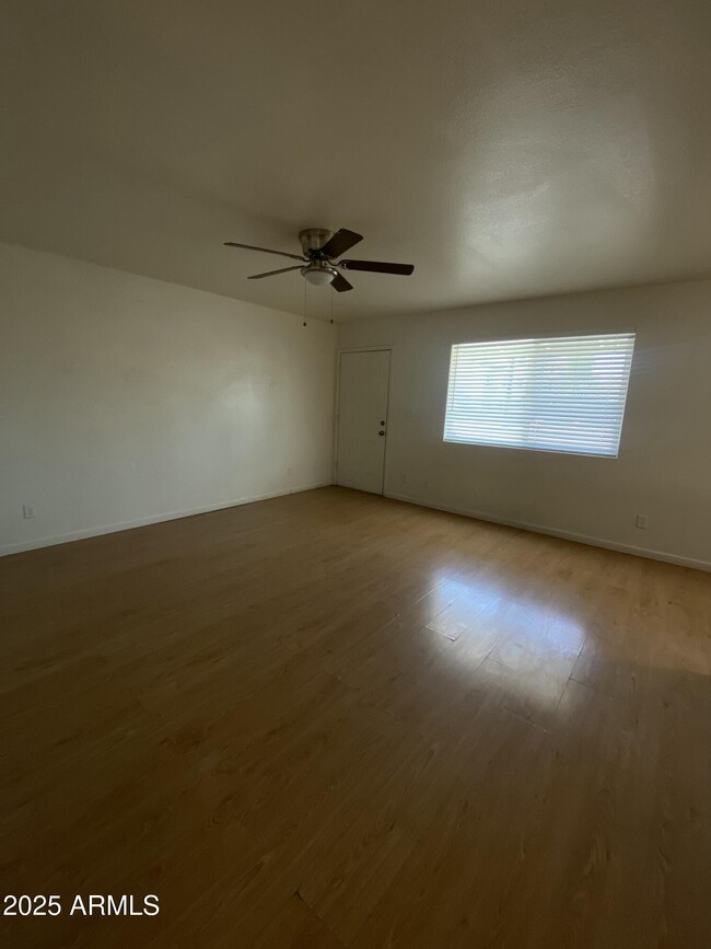 Photo - 310 W 8th Ave Apartment Unit B