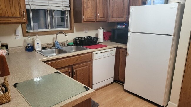 Photo - 1737 Parknoll Ln