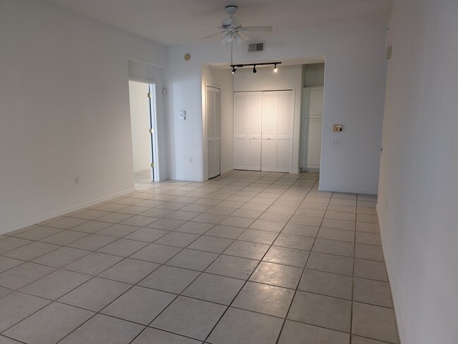 Photo - 4202 Central Sarasota Pky Unit 1211