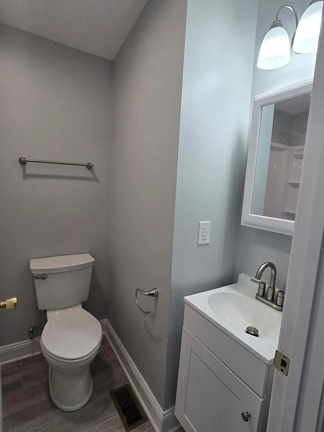 Photo - 2017 Carter St