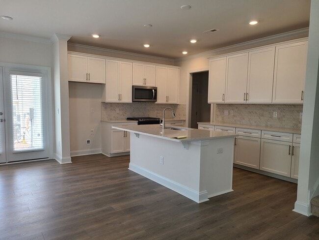 Photo - 720 Westec Wy