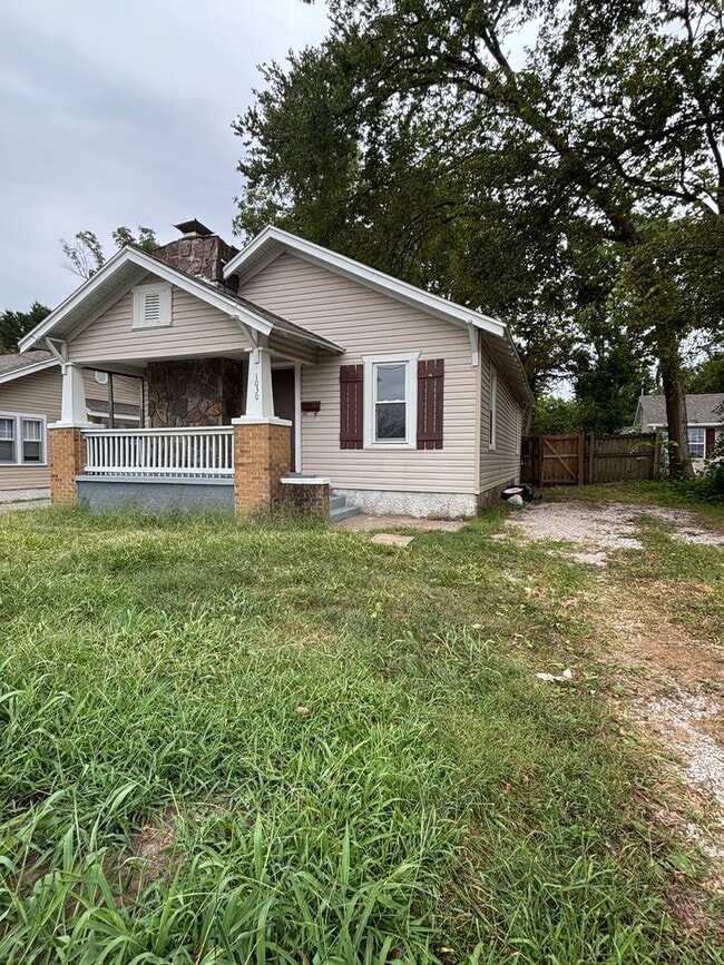 Building Photo - Adorable 2 bedroom 1 bathroom Home!