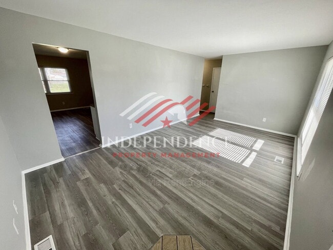 Photo - 136 Rogers Dr