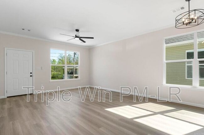 Photo - 3401 W 17th St