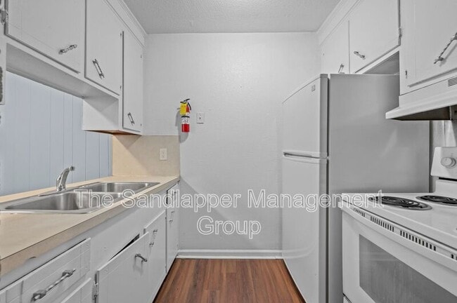 Photo - 1215 Mosstree Rd Unit 25