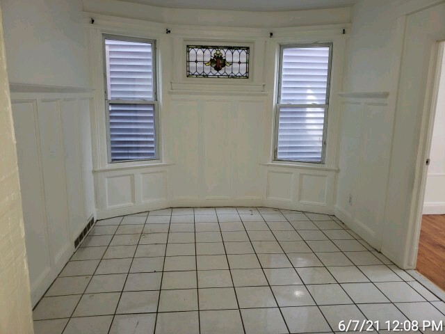 242 Grant Ave