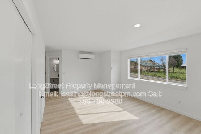 Photo - 838 S 19th St