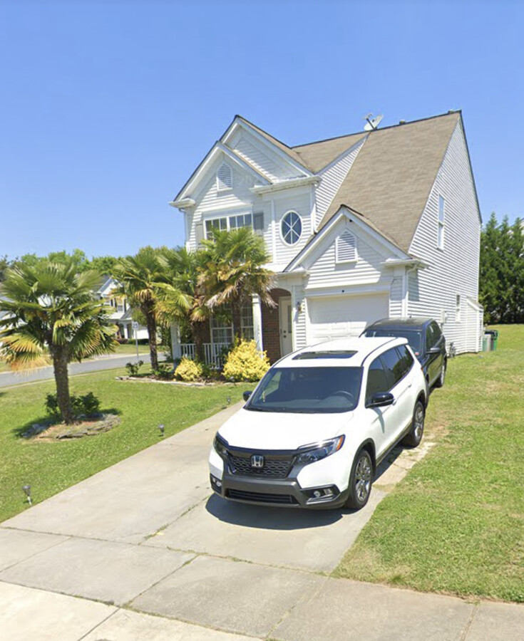 Photo - 2501 Wingdale Dr House