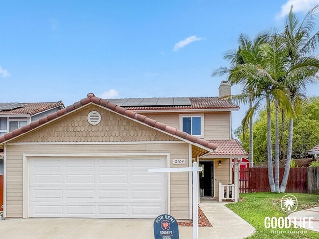 Building Photo - SD: Spacious 3BD/2.5BA Home in Escondido with Solar, Fireplace & Large Yard