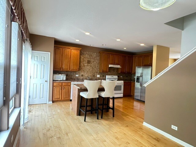 Photo - 789 Lewisburg Ln