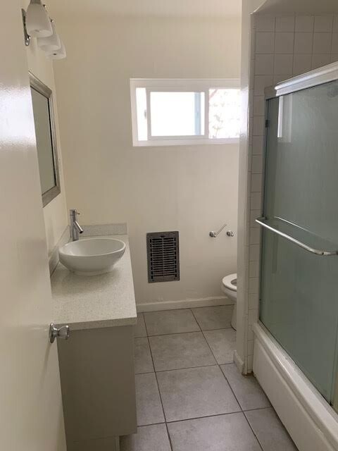 Photo - 11830 Darlington Ave