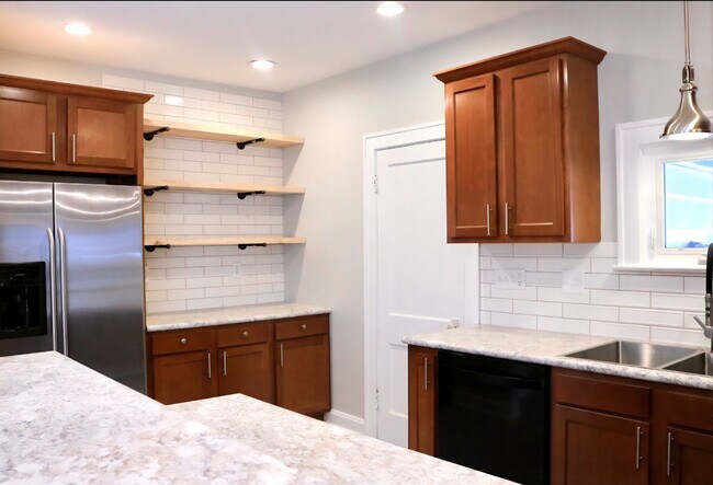1643 Glenmont Rd