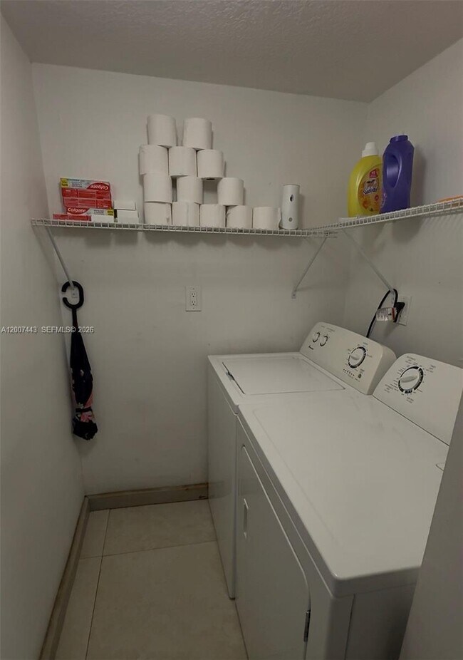 Building Photo - 7931 W 29th Ln Unit 101-7