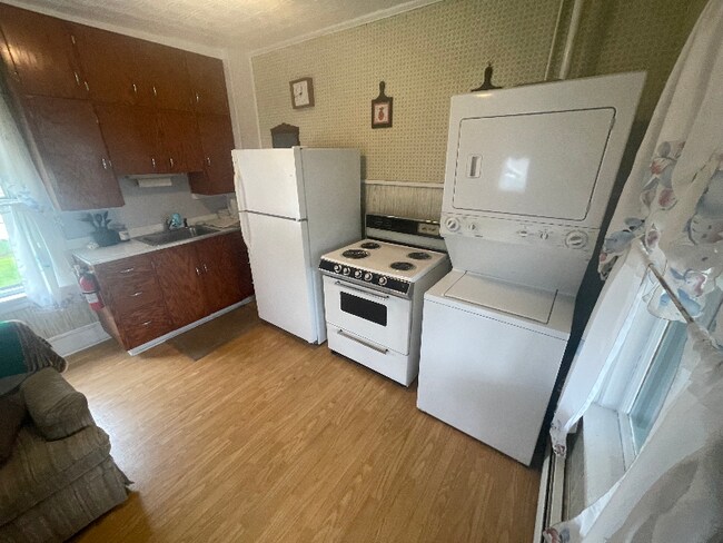 Photo - 68 Poplar St Unit 68 Poplar St