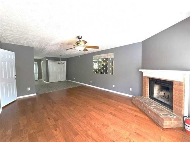Photo - 117 Davis Mill Ct
