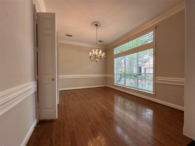 Photo - 17 Ambleside Crescent Dr