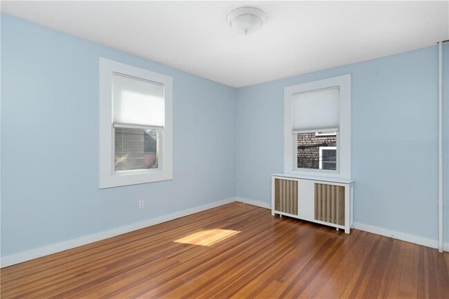 Photo - 23 Holland St