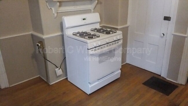 Photo - 111 S Main St Unit 1