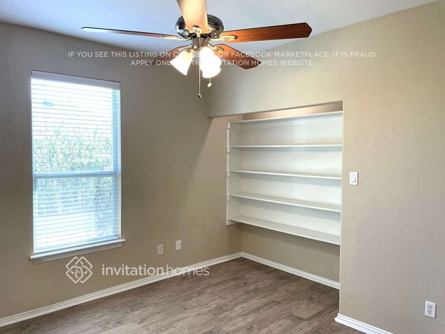 Photo - 701 Sage Brush Dr